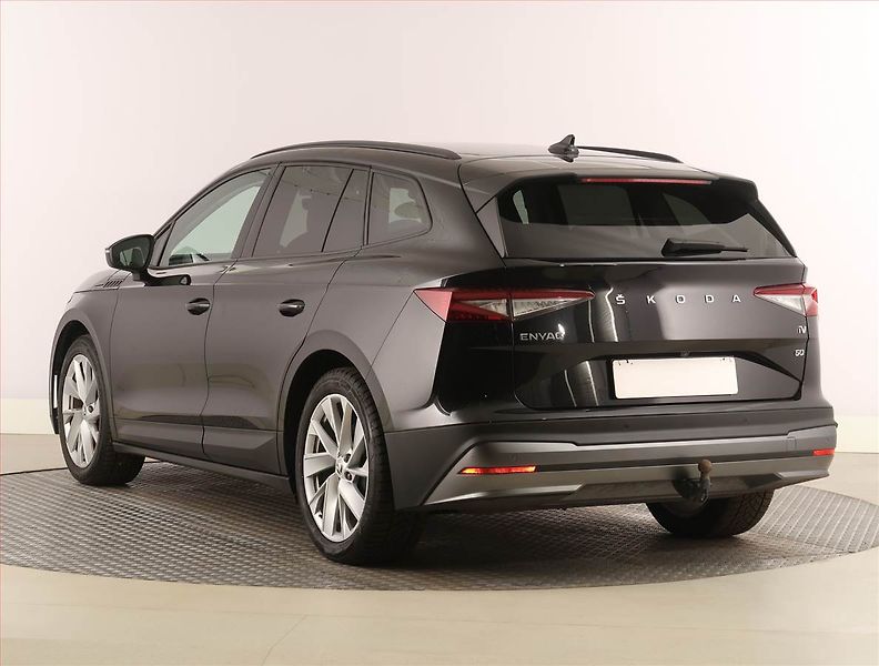 Škoda Enyaq (2021) 60 (62 kWh), SoH 91% - fotka 4 z 29