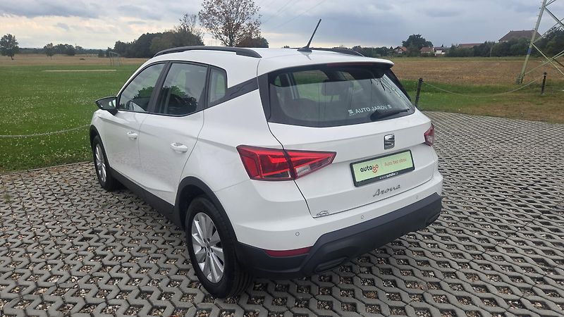 Seat Arona (2022) 1.0 TSI 70 kW Style CZ DPH - fotka 8 z 29