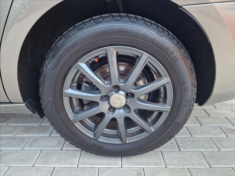 Volkswagen Passat CC 2.0 TDI 125kW DSG, původ ČR - fotka 40 z 43