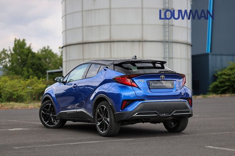 Toyota C-HR AT GR SPORT - fotka 2 z 21