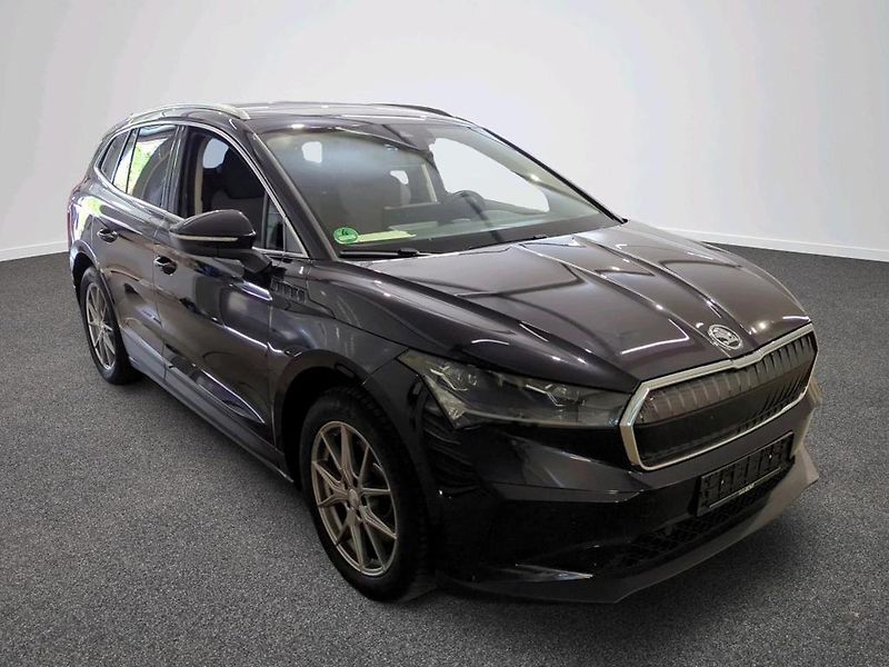 Škoda Enyaq 150kw, iV80 19ALU TZ SOH 98% - fotka 2 z 10