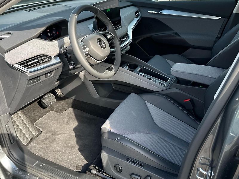 Škoda Enyaq (2024) 55 kWh 125 kW 1° převodovka - fotka 11 z 22