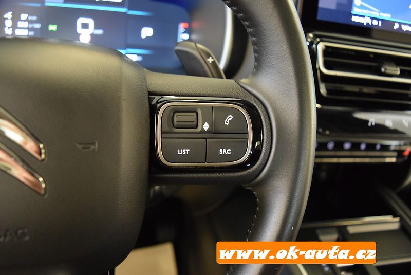 Citroën C5 Aircross 1.5 BHDI FEEL BVA8 96 kW - fotka 32 z 65