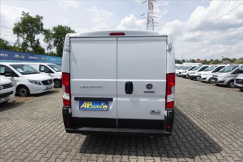 Fiat Ducato 2,2 MJT  L2H1 6MÍST KLIMA - fotka 10 z 33