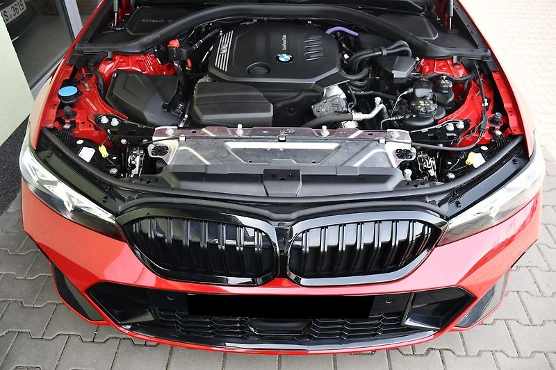 BMW Řada 3 320d xDrive MSPORT ČR 3LZÁRUKA - fotka 45 z 46