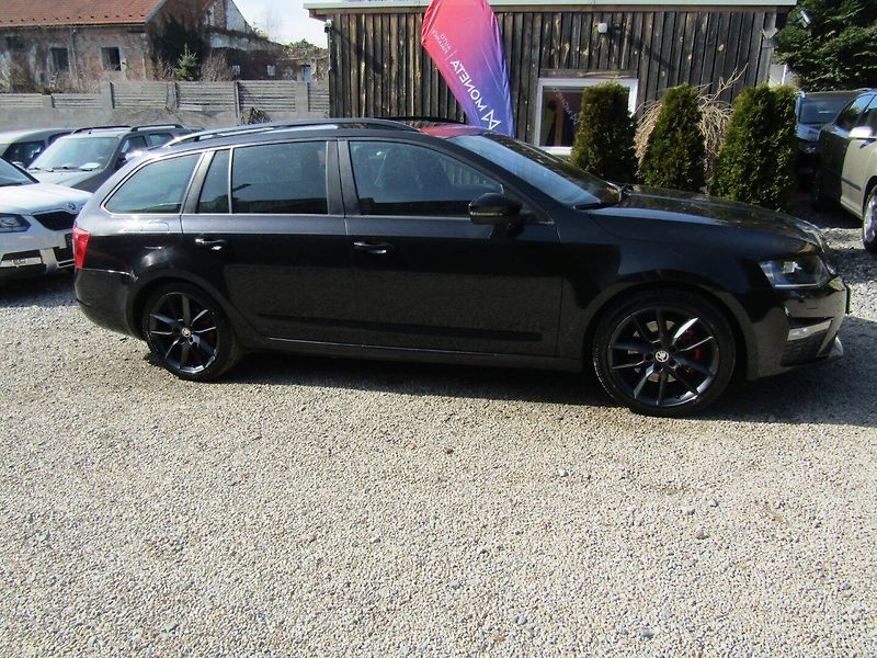 Škoda Octavia (2016) RS 2.0 TDI DSG 4X4 - fotka 8 z 44