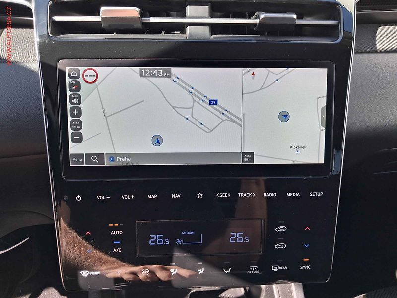 Hyundai Tucson (2022) 1.6 T-GDi 48V MHEV, 1.maj,ČR - fotka 16 z 18