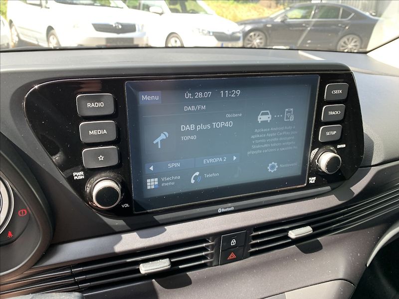 Hyundai i20 1,2 i SMART,1.MAJ.,ČR,SERVISKA - fotka 11 z 21