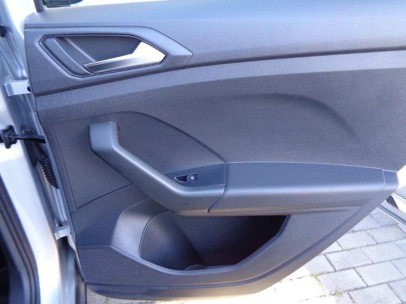 Volkswagen T-Cross 1.5 TSI 7DSG People  110 kW - fotka 29 z 30