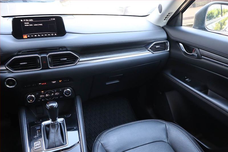 Mazda CX-5 (2018) 2.5 Skyactiv-G - fotka 8 z 30