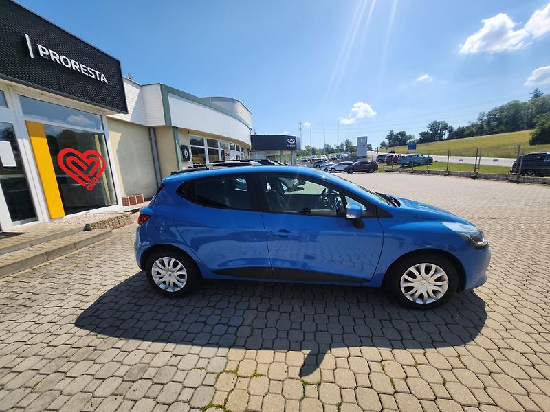 Renault Clio - fotka 7 z 26
