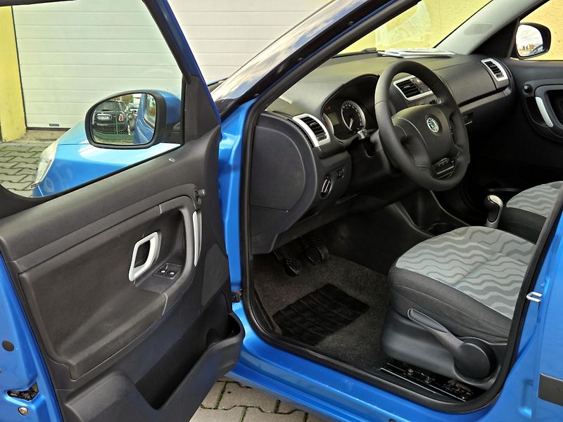 Škoda Roomster i 16V *SERV.KNÍŽKA*KLIMA      - fotka 26 z 40