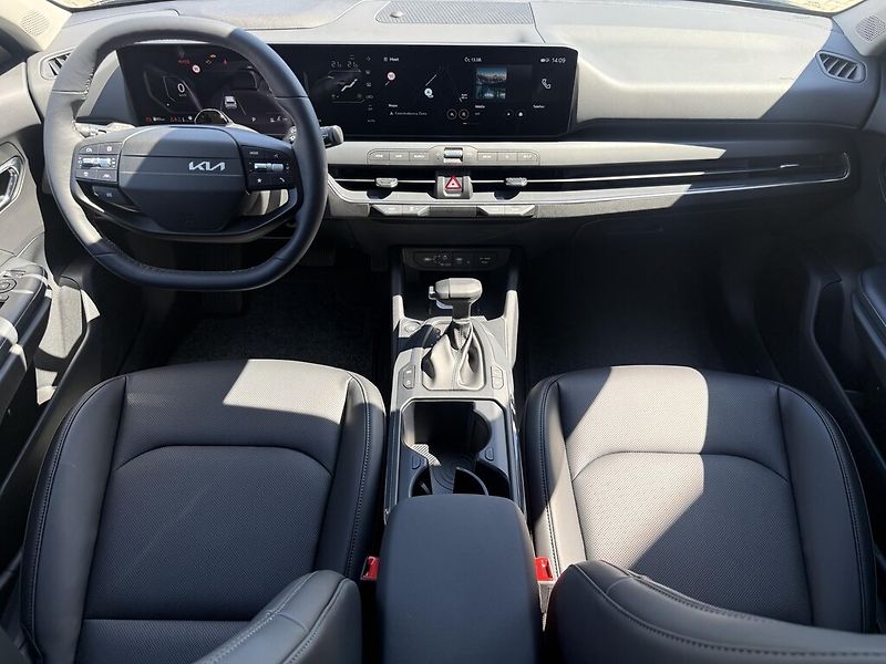 Kia K4 Sportswagon (2026) 1,6 T-GDi 7DCT 132 kW TOP - fotka 5 z 6