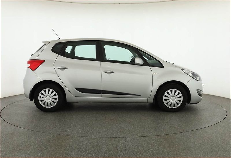 Hyundai ix20 (2018) 1.6 CVVT, ČR,1.maj, Serv.kniha - fotka 6 z 13