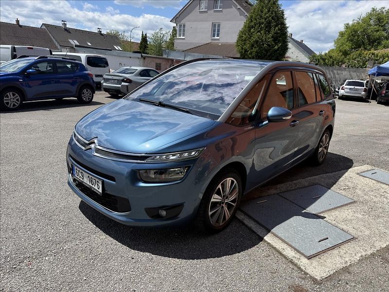 Citroën Grand C4 Picasso 1,6 HDi 7Míst ČR 1Majitel - fotka 1 z 31