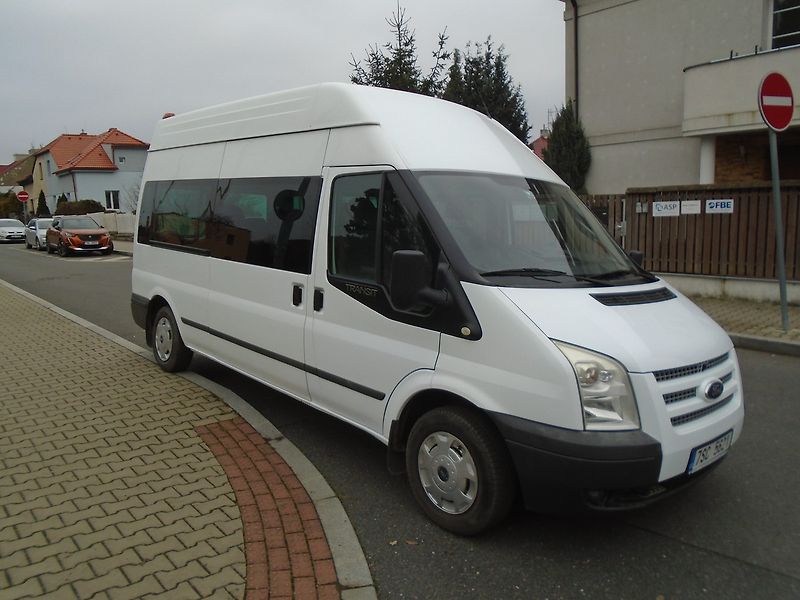 Ford Transit (2014) 2.2 TDCi L3H3 Bus 9 míst AC - fotka 28 z 30