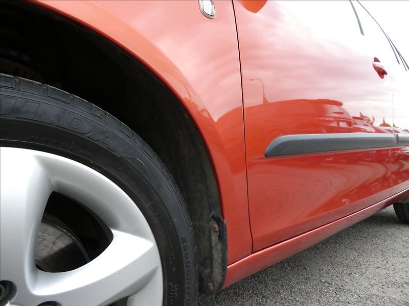 Škoda Fabia 1,4 i16V 1.MAJITEL,závěs,2xkol - fotka 15 z 48