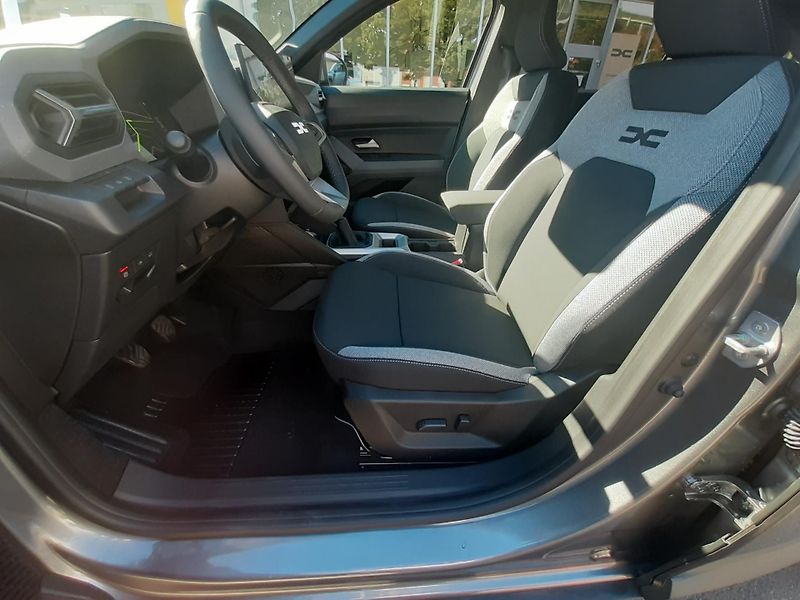 Dacia Bigster (2026) Journey mild hybrid-G 140 - fotka 9 z 18