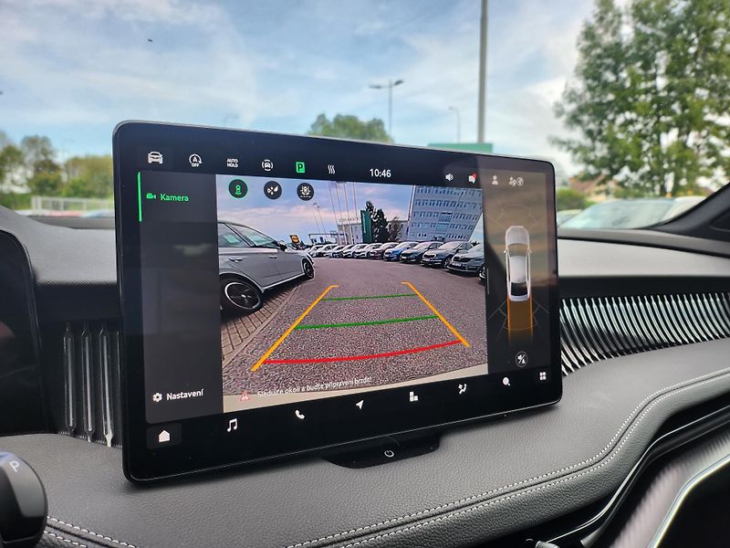 Škoda Superb Sportline 2.0 TDI 110kw DSG - fotka 14 z 30