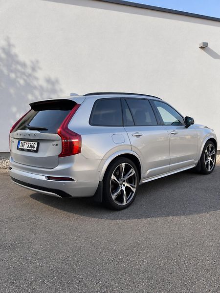 Volvo XC90 B5 AWD Ultimate v záruce - fotka 5 z 40