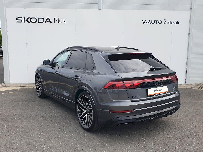 Audi Q8 (2026) SUV 60 TFSI e quattro 360kW - fotka 8 z 31