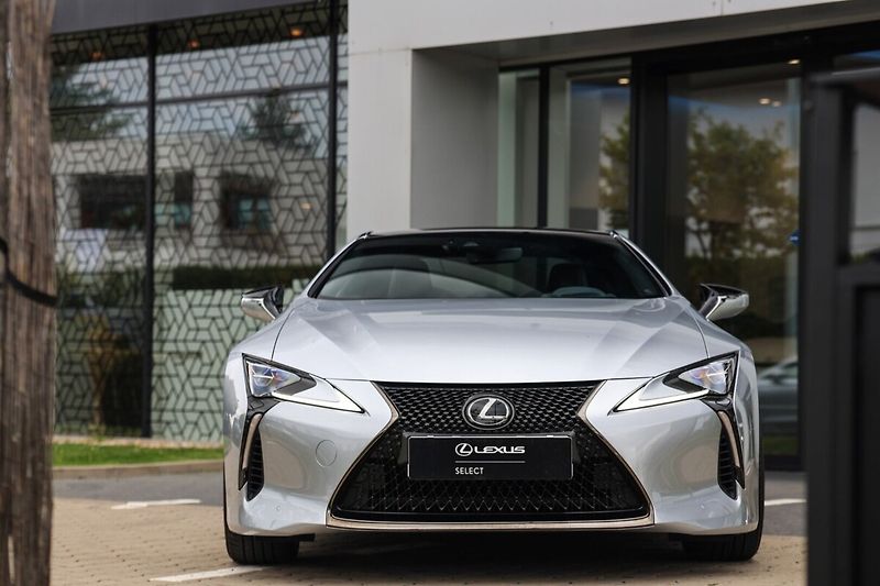 Lexus LC 500 500 BESPOKE - fotka 3 z 32