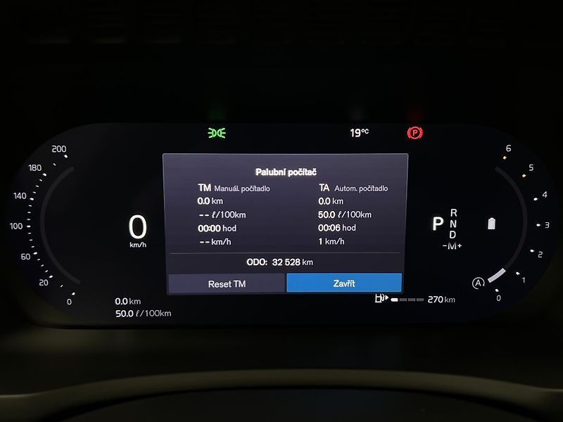 Volvo XC90 B5 AWD BRIGHT PLUS 7 MÍST AUT - fotka 25 z 50