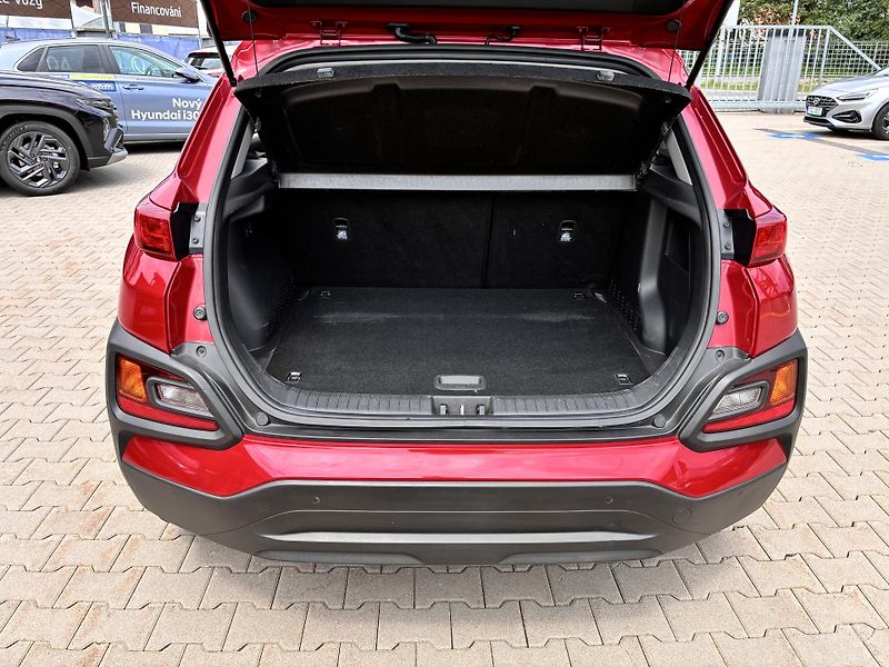 Hyundai Kona 1.6T-GDi 130kW 4x4 DCT STYLE   - fotka 30 z 31