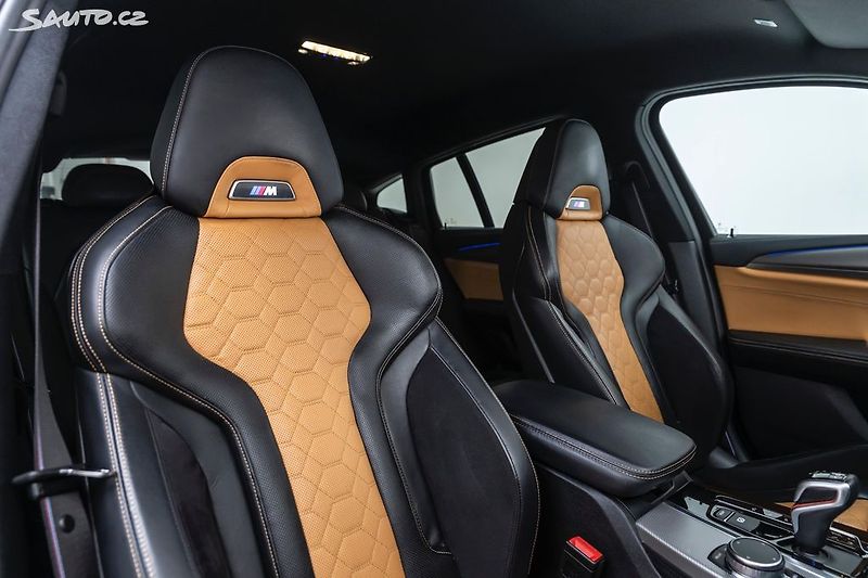 BMW X4 M COMPETITION*CZ*SERVIS - fotka 16 z 47