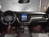 Volvo XC60 2,0 B4 AWD R-Design tažné. - náhled 15