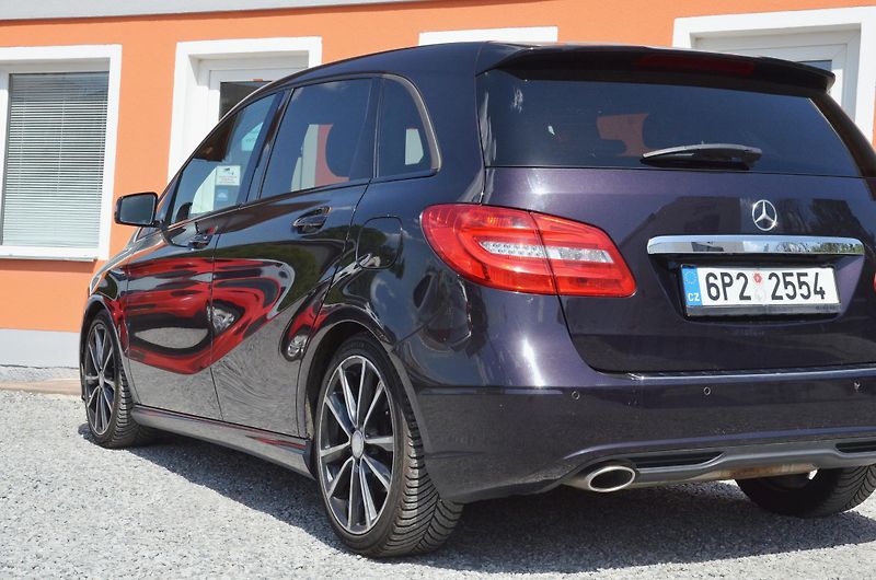 Mercedes-Benz Třídy B (2013) B 200 CDi 100kW / Bi-XENON /ČR - fotka 10 z 31