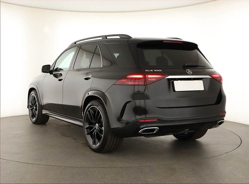 Mercedes-Benz GLE (2025) 450, AMG, MultiBeam FullLed - fotka 4 z 31