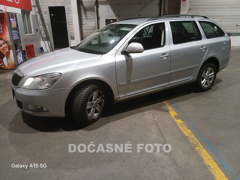 Škoda Octavia (2012) 2.0 TDi, ČR - fotka 1 z 3