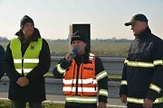 Cvičení, které mělo prověřit všechny složky Integrovaného záchranného systému při hromadné nehodě, se konalo ve středu dopoledne na nově postavené D1 u Přerova.