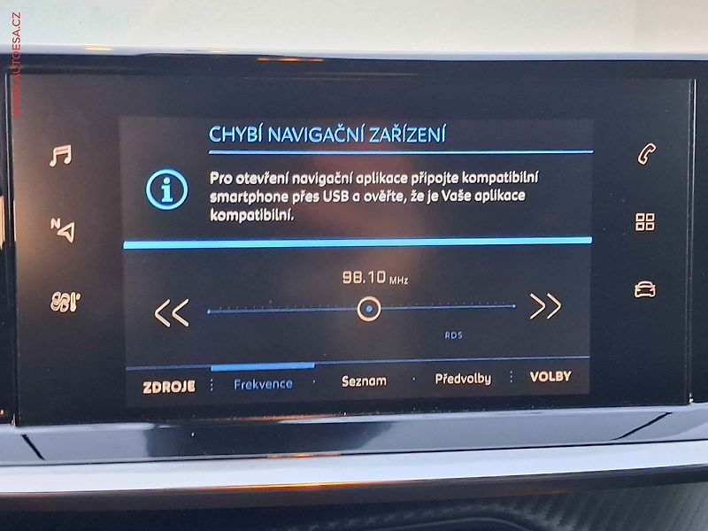 Peugeot 2008 (2023) 1.2 PT, 1.maj,ČR, Active - fotka 16 z 16