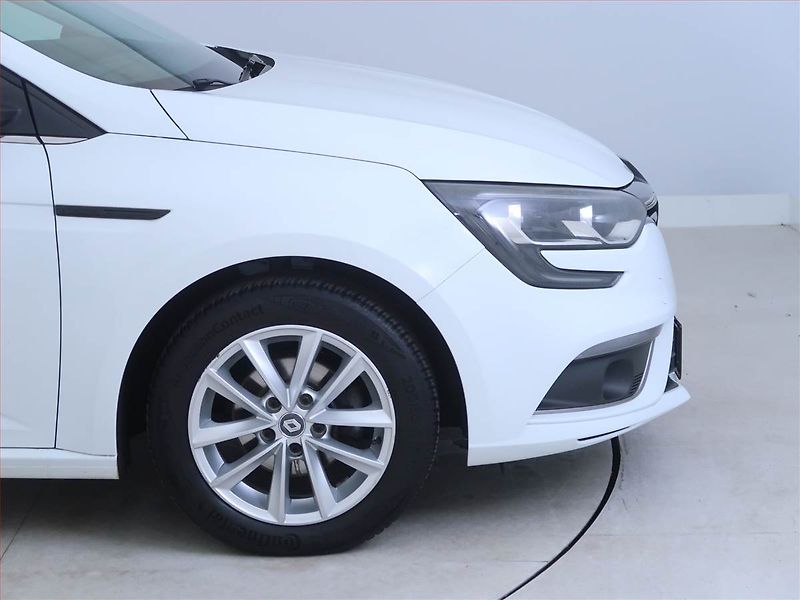 Renault Mégane (2017) 1.6 SCe, Tempomat - fotka 14 z 15