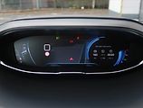 Peugeot 3008 (2020) Allure Pack 1.5 BlueHDi - náhled 11