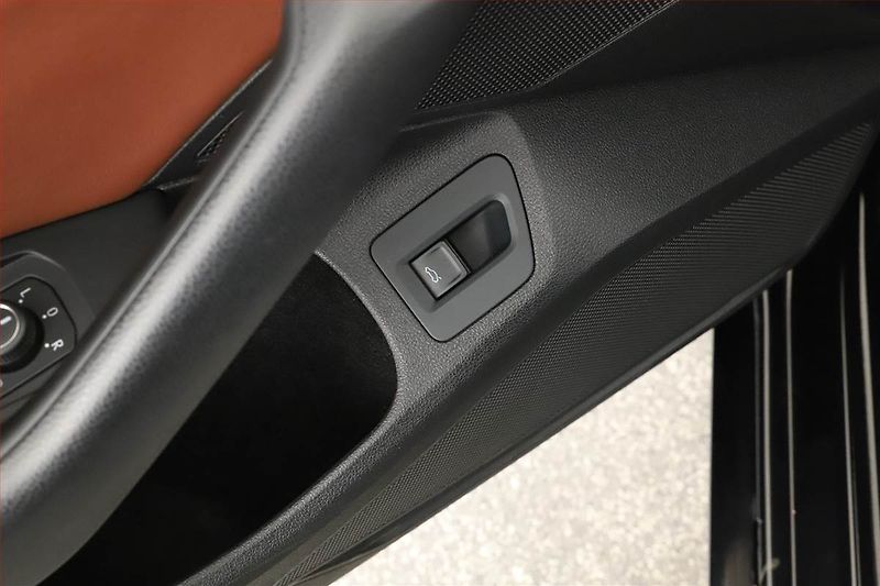 Volkswagen Arteon (2021) Elegance 2.0 TDI 4Motion - fotka 10 z 21