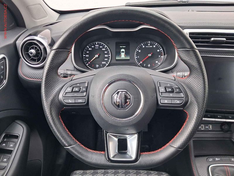 MG ZS (2023) 1.5i, 1.maj,ČR, LED, AC - fotka 11 z 19