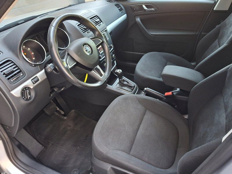 Škoda Yeti (2014) Ambition Plus DSG 1,4TSi 90kW - fotka 6 z 28