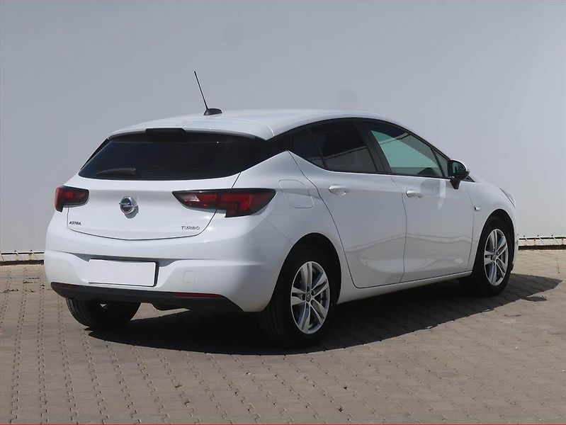 Opel Astra (2017) 1.4 T, Serv.kniha, Tempomat - fotka 5 z 16