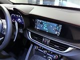 Alfa Romeo Stelvio (2026) 2.9 V6 BiTurbo 520k QV COLLEZI - náhled 17