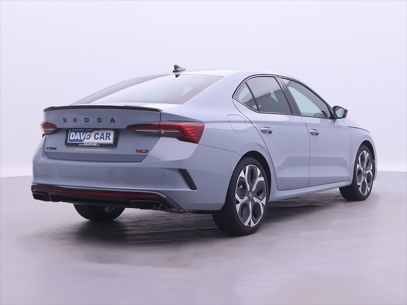 Škoda Octavia 2,0 TSI 195kW DSG RS DPH 1.Maj - fotka 7 z 43
