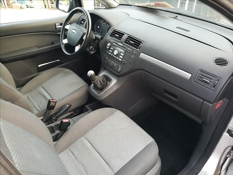 Ford C-MAX 1,6 TDCi Trend - fotka 9 z 14