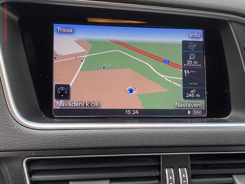 Audi Q5 (2016) 2.0TDi quattro, S-line, TZ - fotka 16 z 18
