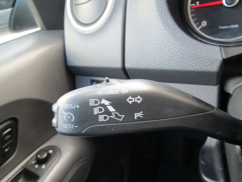 Volkswagen Amarok (2010) 2.0 TDI 120kW - fotka 27 z 32
