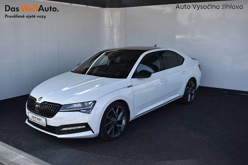 Škoda Superb (2023) 2.0TDI 147kW DSG Sportline 4x4 - fotka 1 z 29