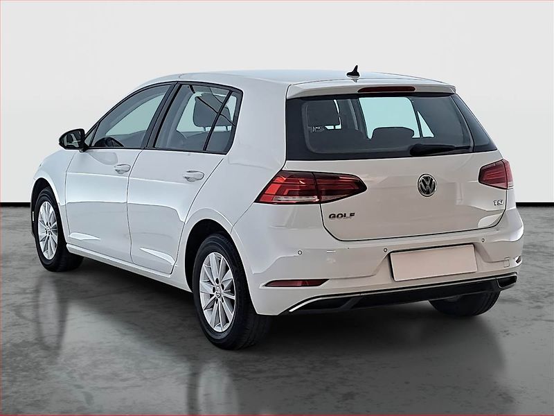 Volkswagen Golf (2017) Comfortline 1.0 TSI - fotka 4 z 16