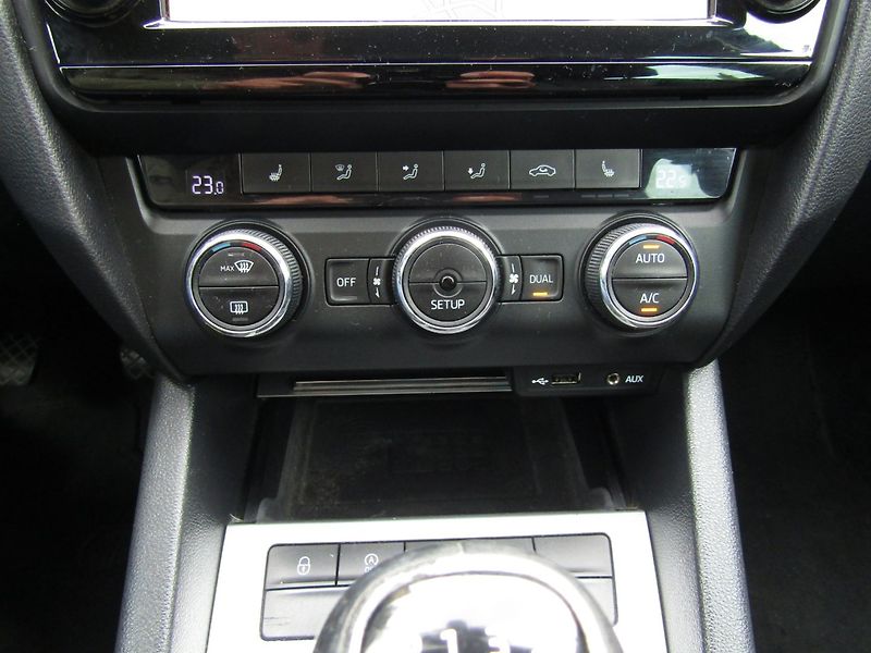Škoda Octavia (2014) 1.6 TDI  77kW - fotka 34 z 42