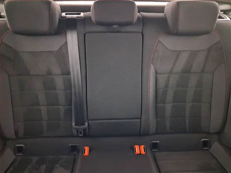 Seat Ateca (2018) FR 1.5 TSI, Automat, Kůže - fotka 10 z 23